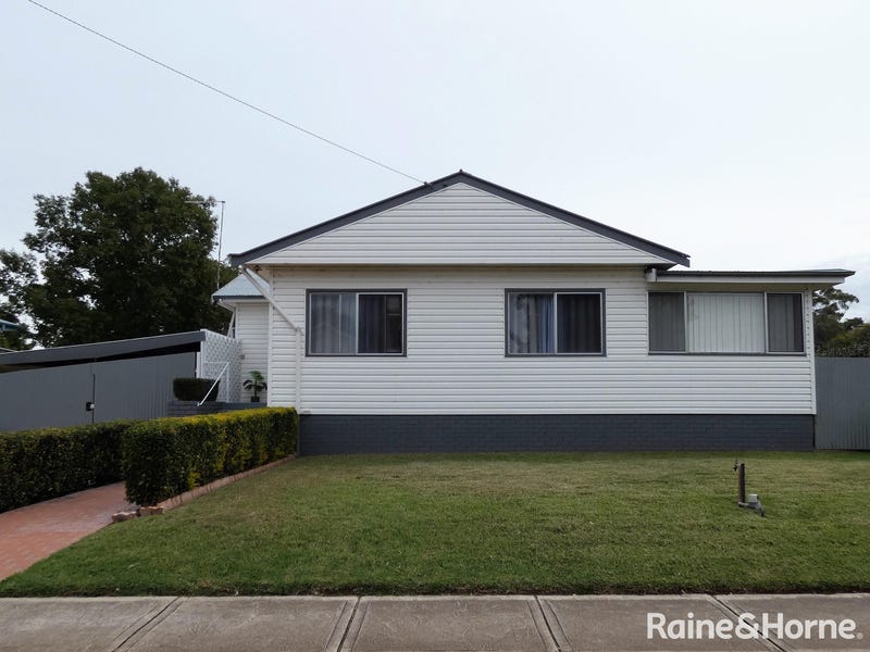 31 Boston Street, Moree, NSW 2400
