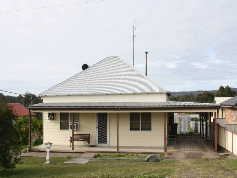 7 Pokolbin Street, Kearsley, NSW 2325 Property Details