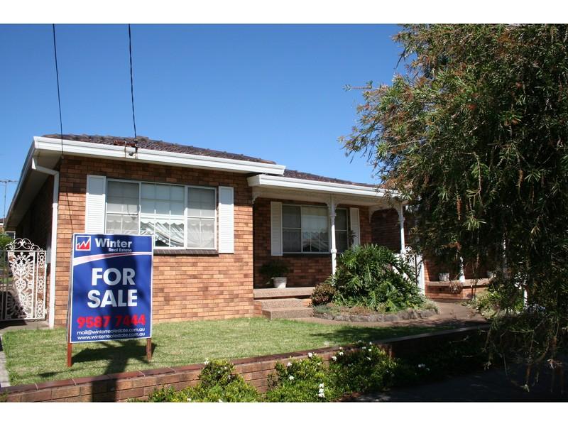 21 Botany Street, Carlton, NSW 2218 Property Details