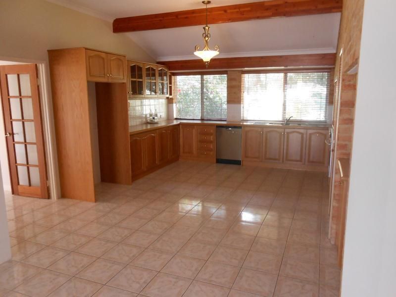 25 Resolute Way, Ocean Reef, WA