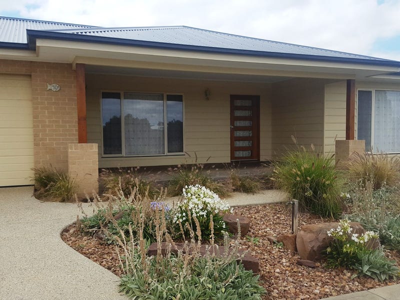 10 Malabar Court, Cowes, VIC 3922