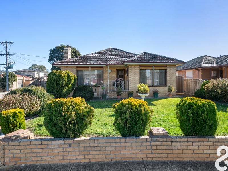 7 Clarke Street, Thomastown, Vic 3074 House for Sale
