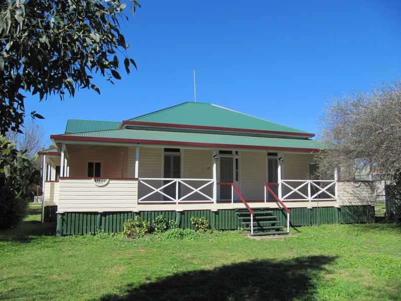 43 Herbert Street, Allora, QLD 4362