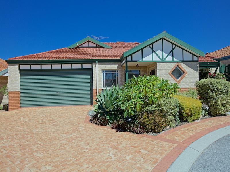 7/85 Cook Avenue, Hillarys, WA 6025 Property Details