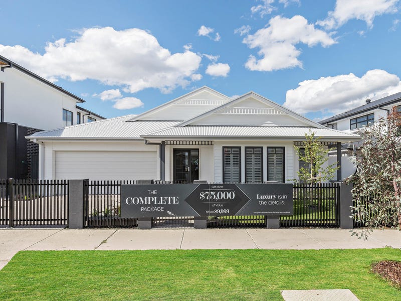 17 Wanderer Road, Sunbury, Vic 3429 House for Sale