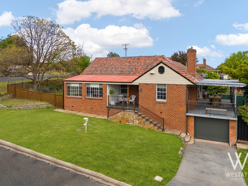 260 Lambert Street, West Bathurst, NSW 2795