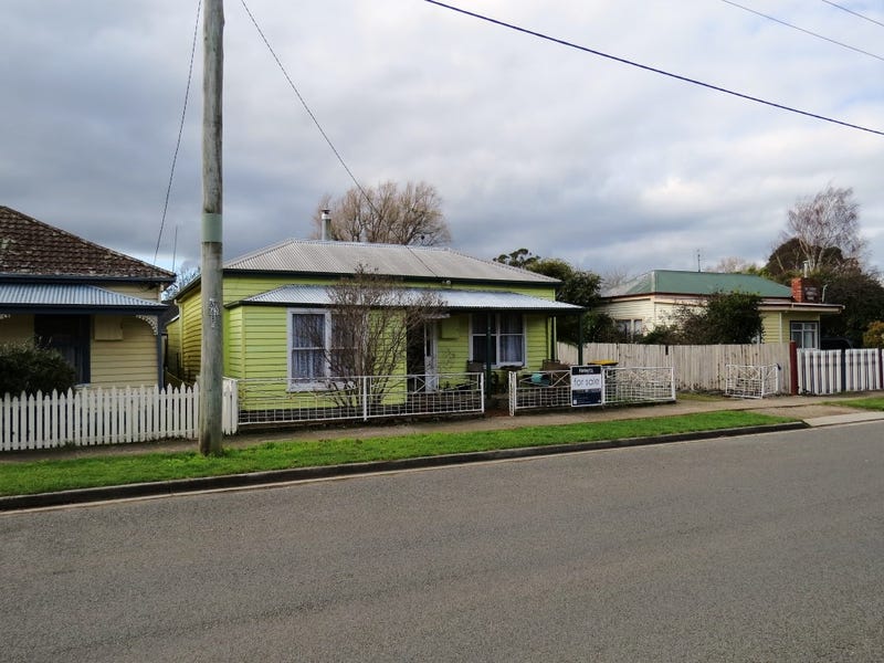 139 Main Street, Sheffield, Tas 7306 Property Details