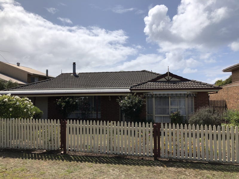 19 Casino Court, Torquay, Vic 3228 - realestate.com.au