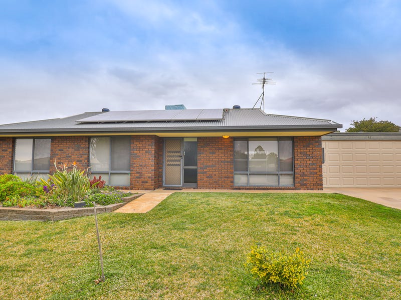 41 Crane Drive, Buronga, NSW 2739