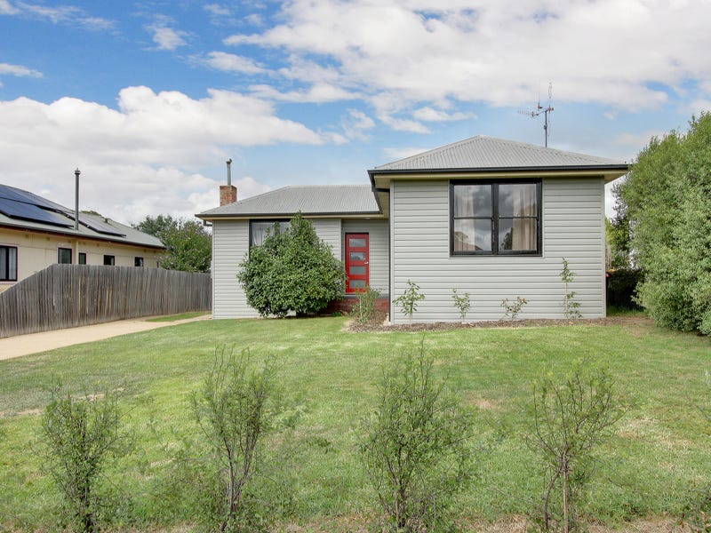 18 Wyatt Street, Goulburn, NSW 2580