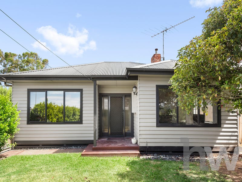 1/26 Settlement Road, Belmont, Vic 3216 - Property Details