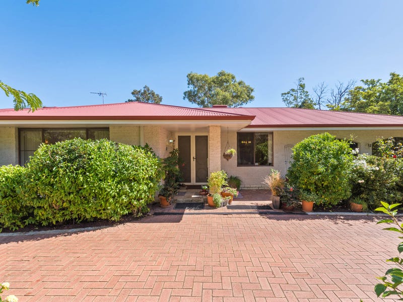 133 Railway Road, Gooseberry Hill, WA 6076