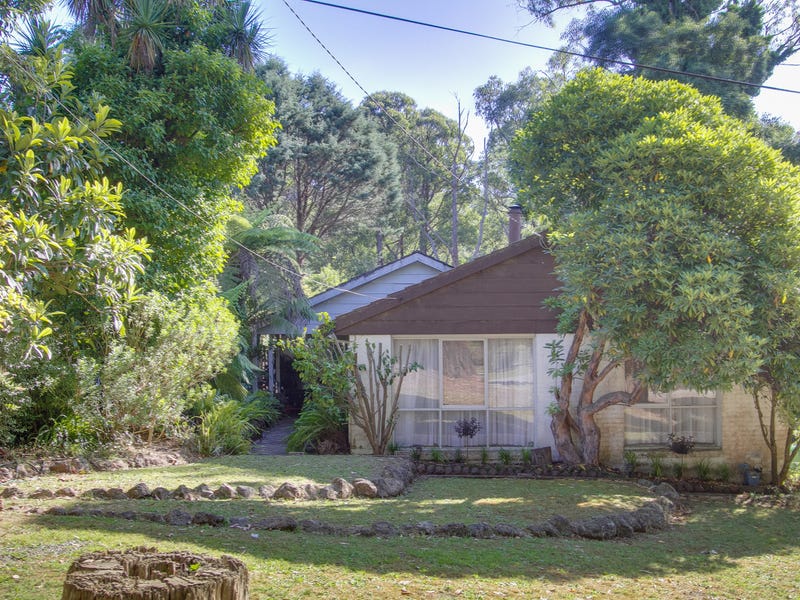 5 Meyer Street, Cockatoo, Vic 3781 Property Details