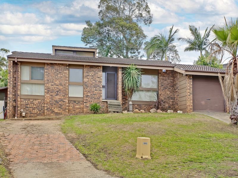 28 Aminya Cres, Bradbury, NSW 2560 Property Details