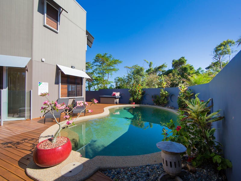 1 Conch Street, Mission Beach, QLD 4852