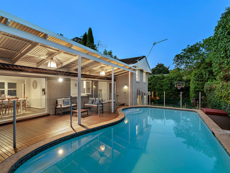 15 Raymond Avenue, Warrawee, NSW 2074