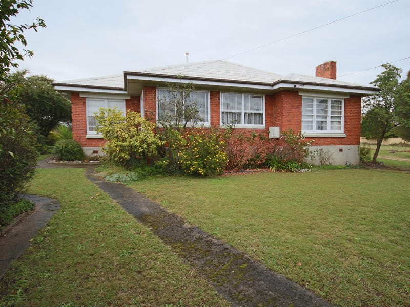 127 Wood Street, Tenterfield, NSW 2372