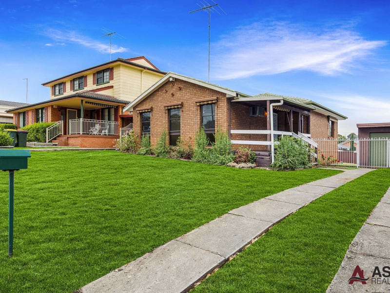 102 Myrtle St, Prospect, NSW 2148 Property Details