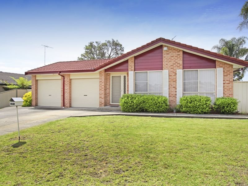 321 Copperfield Drive, Rosemeadow, NSW 2560