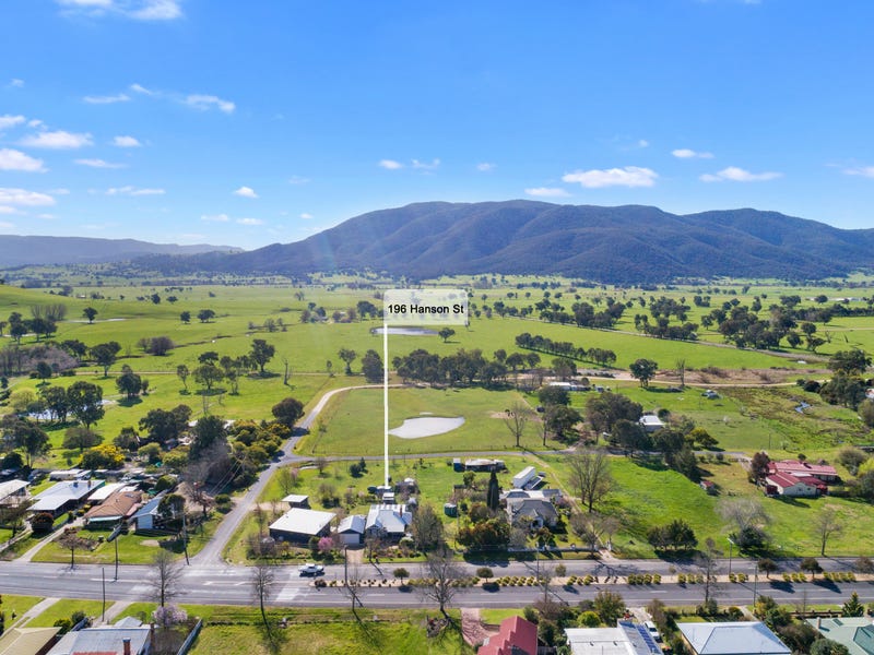 196 Hanson St, Corryong, Vic 3707 House for Sale