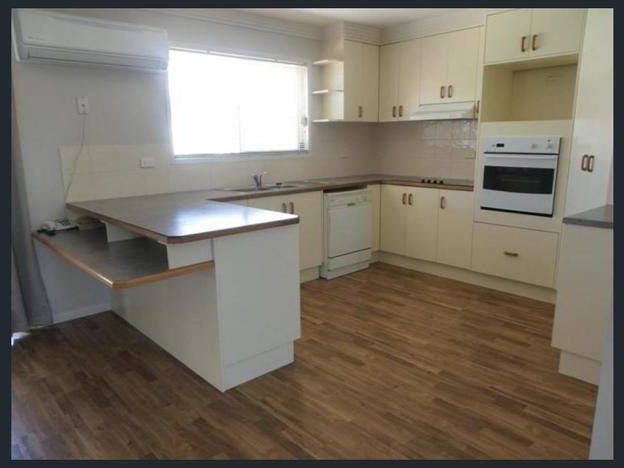 9 Jeppesen Drive Emerald Qld 4720 Realestate Com Au