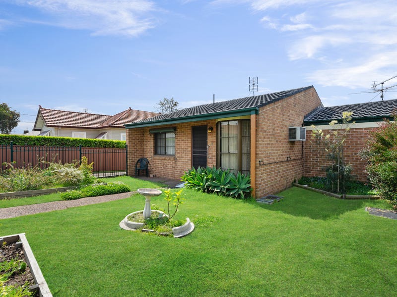 1/150 Lawes Street, East Maitland, NSW 2323 Property Details
