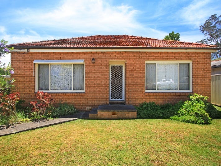 154 O'Sullivan Rd, Leumeah, NSW 2560 Property Details