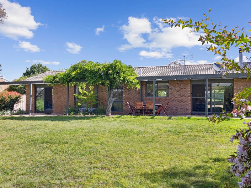 27 Lyall Crescent, Kambah, ACT 2902 House for Sale