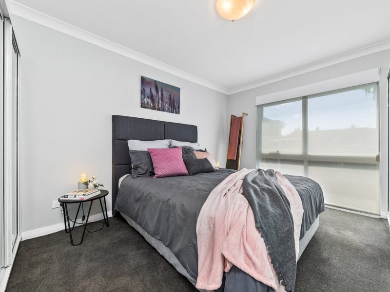 8 Mayo Court, Parkwood, WA 6147