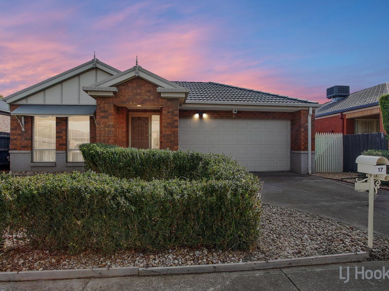 17 Alfred Park Drive, Tarneit, Vic 3029