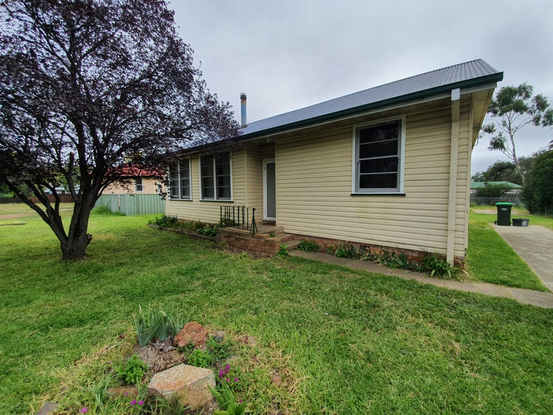 69 Brown Street, Armidale, NSW 2350