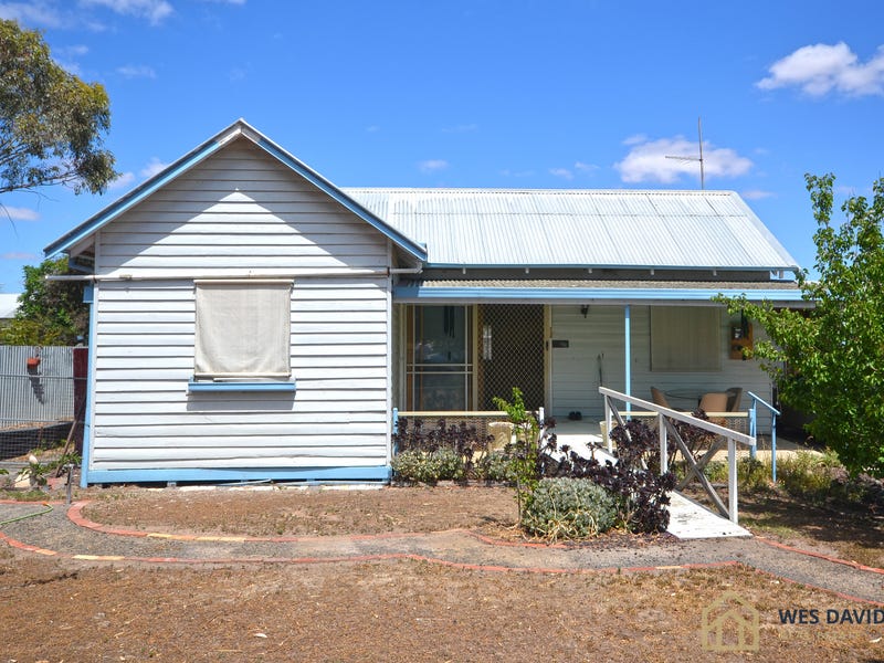 26 Soldiers Avenue, Murtoa, Vic 3390 Property Details