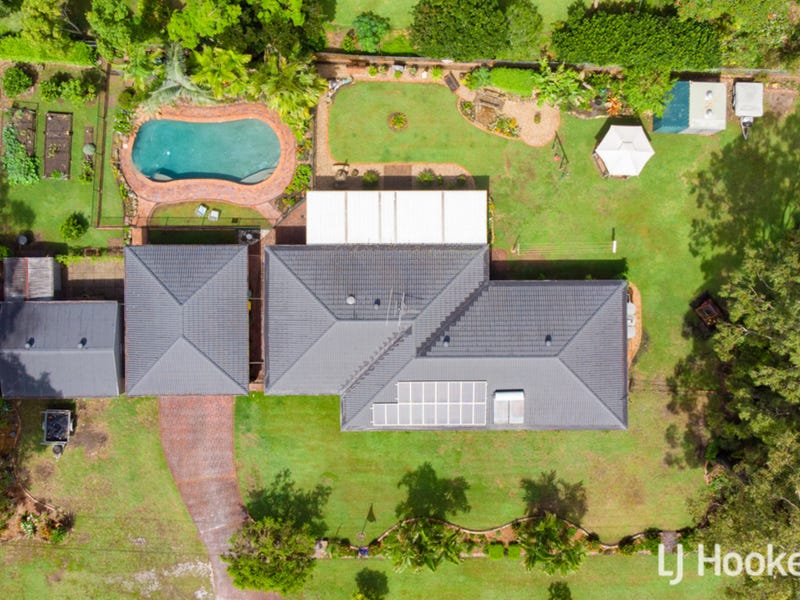 72 Whitehall Avenue, Birkdale, Qld 4159 Property Details