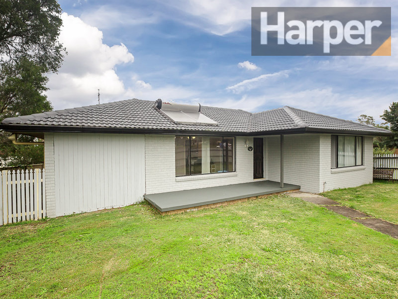 17 Burnham Close, Thornton, NSW 2322