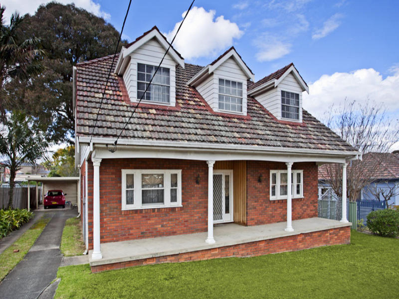128 Gibson Avenue, Padstow, NSW 2211 Property Details