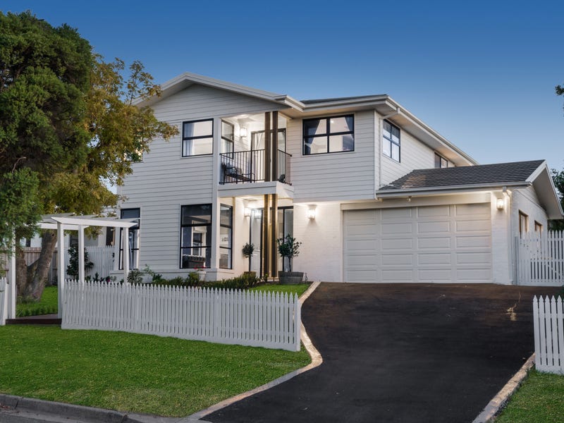 1 Carroll Road, Highton, Vic 3216 Property Details