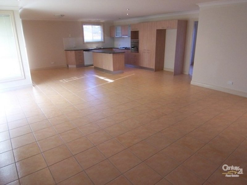 95 Worcester Drive, East Maitland, NSW 2323