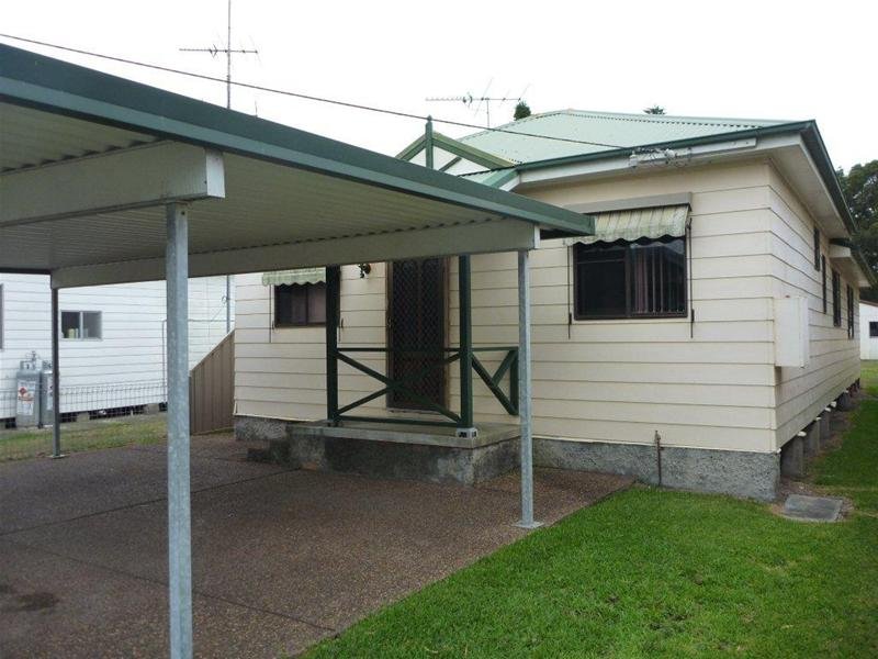 34 Docker Street, Marks Point, NSW 2280