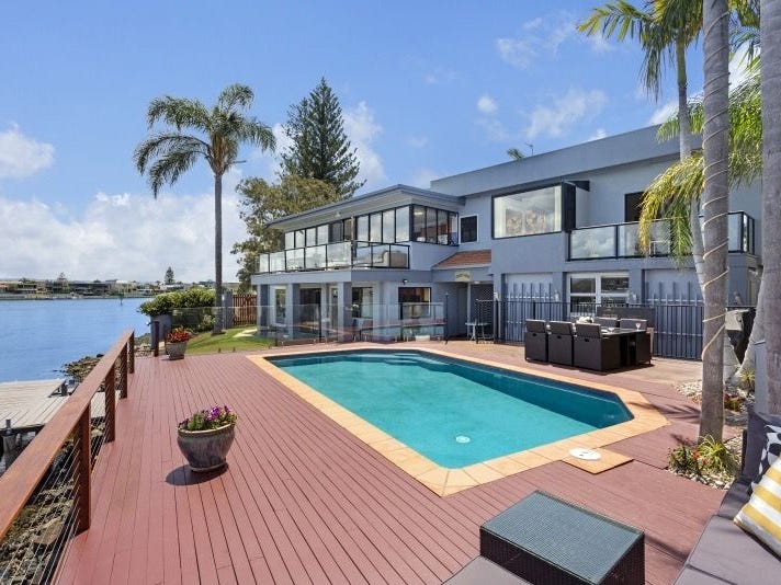 14 Sunset Boulevard, Surfers Paradise, QLD 4217