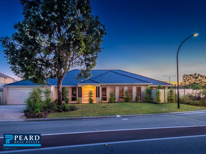 122 Golf Links Drive, Carramar, WA 6031 Property Details