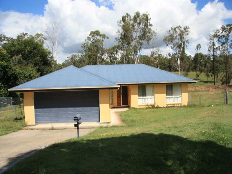 25 Piccadilly Drive, Southside, QLD 4570