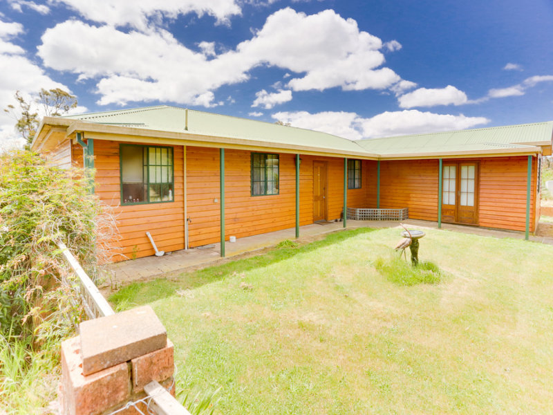 404 Loop Road, Glengarry, Tas 7275 Property Details