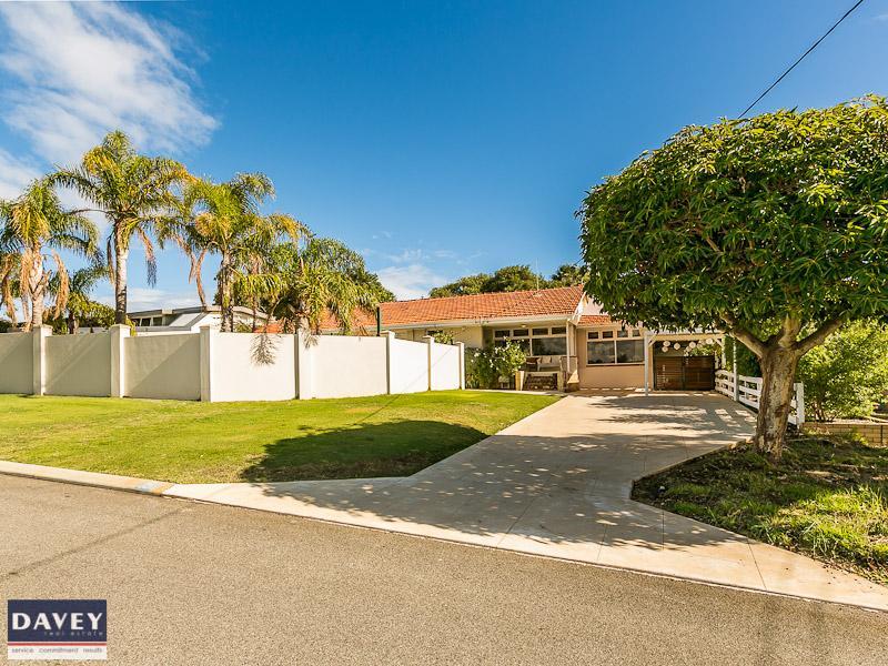 5 Nola Avenue, Scarborough, WA 6019 Property Details