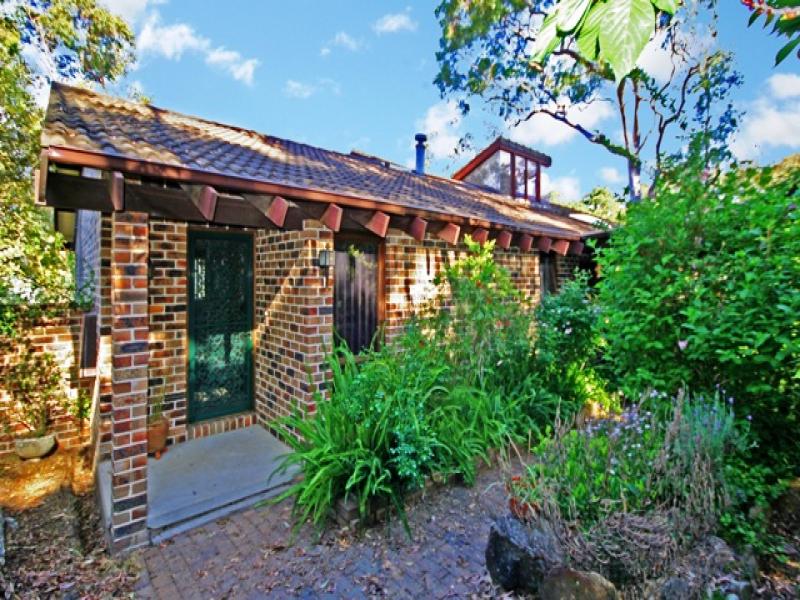 313 Lieutenant Bowen Drive, Bowen Mountain, NSW 2753