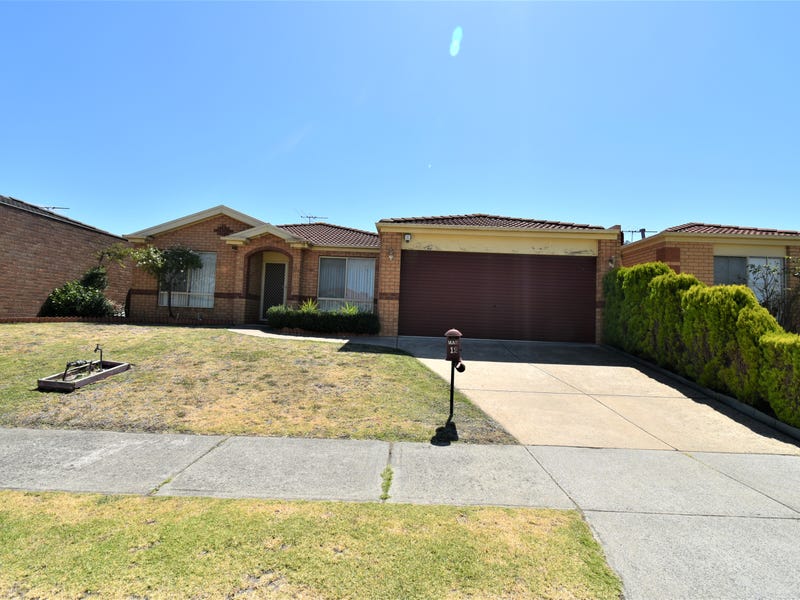 12 Mariner Close, Cranbourne North, VIC 3977