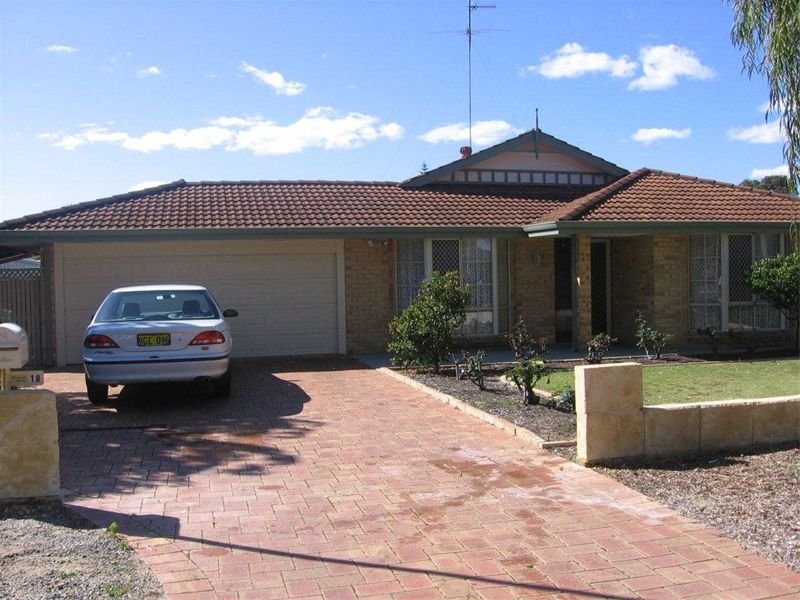 18 Roy Road, Coodanup, WA 6210 Property Details