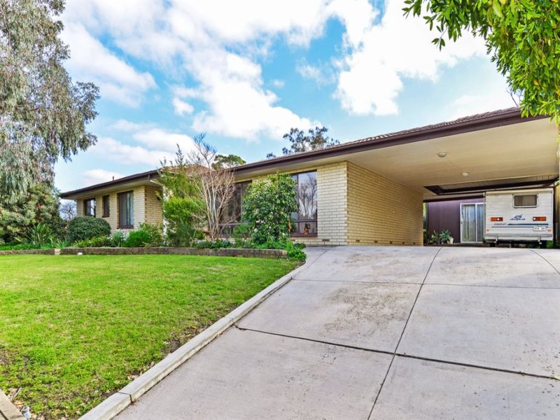 9 Shaftsbury Street, Eden Hills, SA 5050