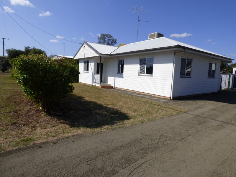 11 Claydon Street, Chinchilla, QLD 4413