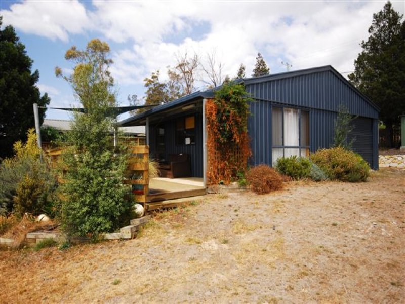 3537 Barton Avenue, Triabunna, TAS 7190
