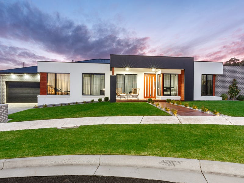 3 Mikaela Court, Ballarat North, VIC 3350